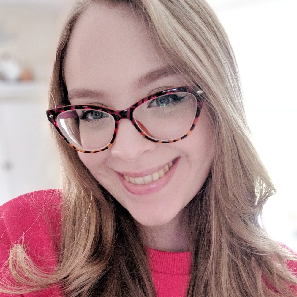Meet your Posher, Abby